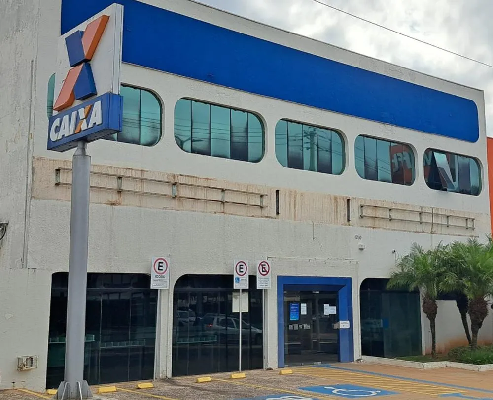 Bancários focam em desafio do fechamento de agências e avanço das fintechs