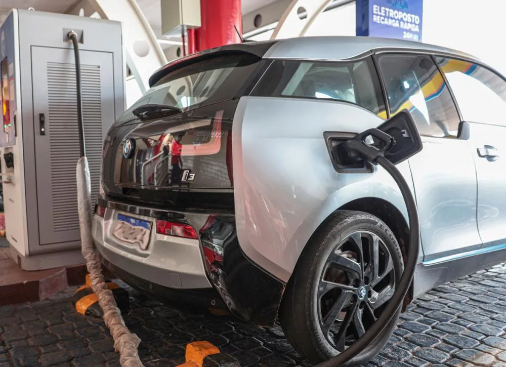 Marília registra alta de 178% na frota de veículos elétricos em um ano